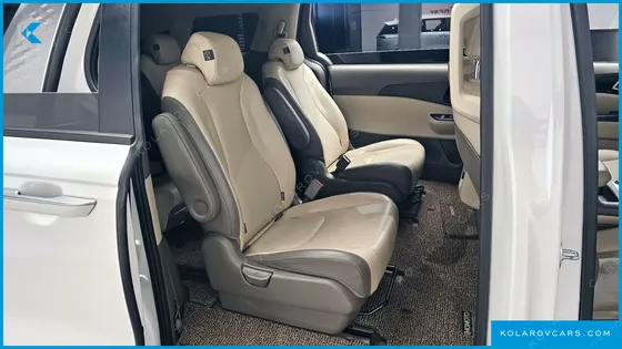 KIA CARNIVAL DIESEL 9-SEATER PRESTIGE