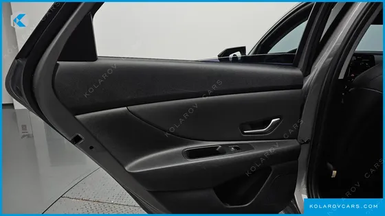 HYUNDAI ELANTRA (AVANTE) MODERN