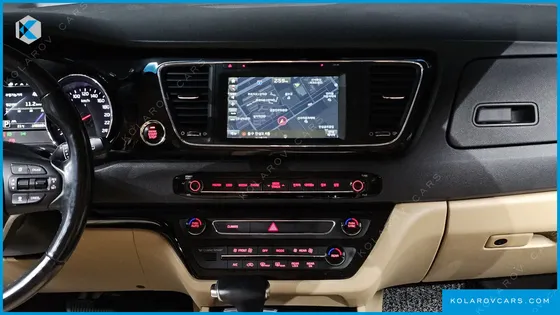 KIA CARNIVAL 9-SEATER NOBLESSE