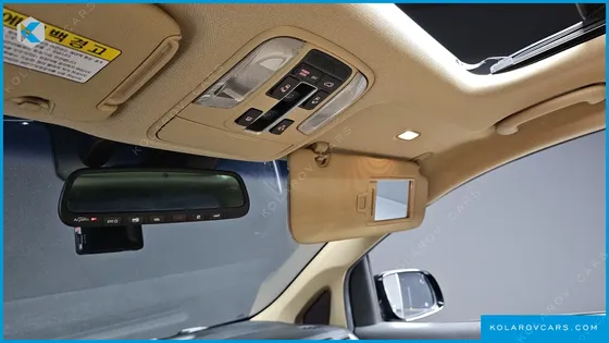 KIA CARNIVAL 9-SEATER NOBLESSE