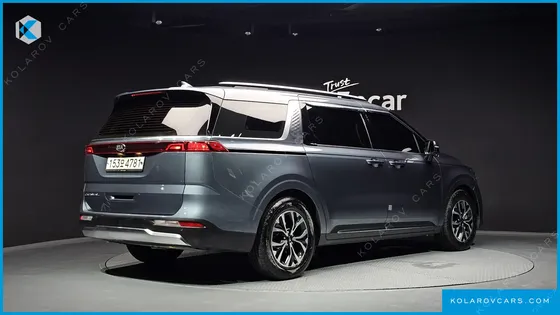 KIA CARNIVAL DIESEL 9-SEATER NOBLESSE