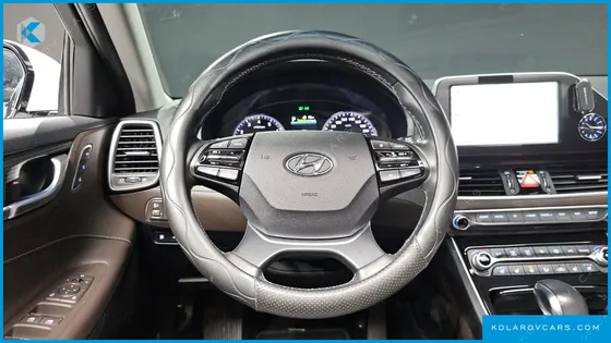 HYUNDAI GRANDEUR 3.0 EXCLUSIVE