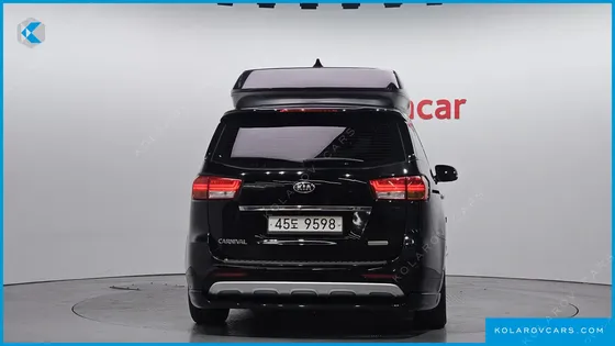 KIA CARNIVAL 9-SEATER HI-LIMOUSINE