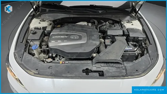 HYUNDAI GRANDEUR 2.2 DIESEL PREMIUM