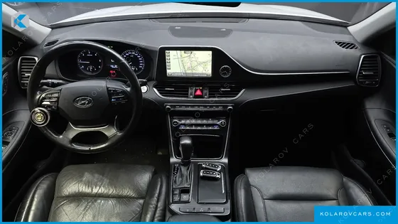 HYUNDAI GRANDEUR 2.2 DIESEL PREMIUM