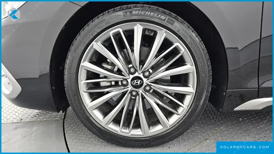 HYUNDAI GRANDEUR 3.0 EXCLUSIVE