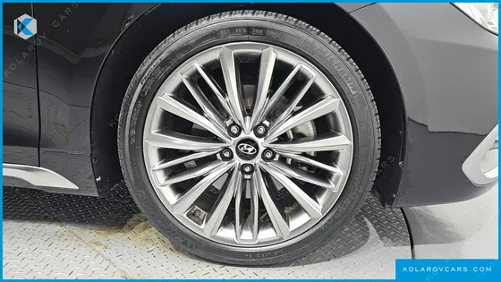 HYUNDAI GRANDEUR 3.0 EXCLUSIVE