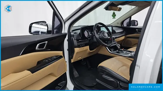 KIA CARNIVAL GASOLINE 9-SEATER PRESTIGE