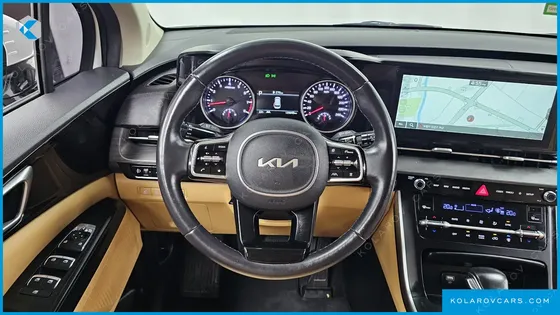 KIA CARNIVAL GASOLINE 9-SEATER PRESTIGE