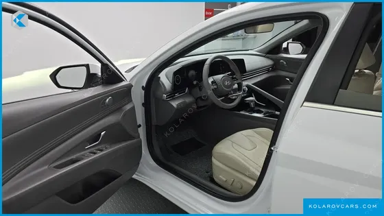 HYUNDAI ELANTRA (AVANTE) 1.6