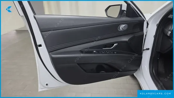 HYUNDAI ELANTRA (AVANTE) SMART