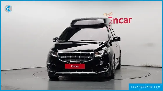 KIA CARNIVAL 7-SEATER HI-LIMOUSINE