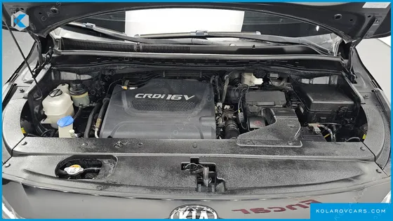 KIA CARNIVAL 7-SEATER HI-LIMOUSINE
