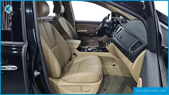 KIA CARNIVAL 7-SEATER HI-LIMOUSINE