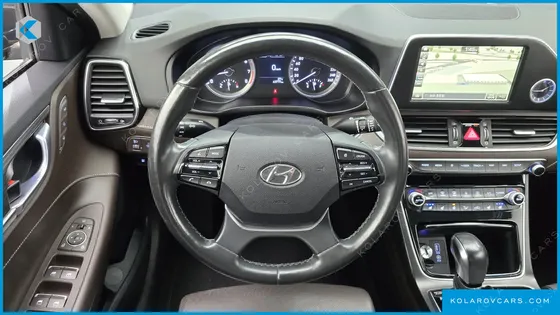 HYUNDAI GRANDEUR 3.0 LPI DSABLED PERSON