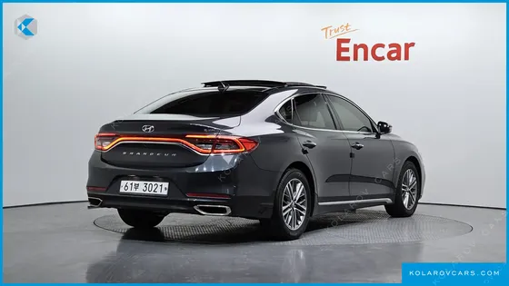 HYUNDAI GRANDEUR 2.2 DIESEL PREMIUM