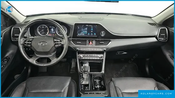 HYUNDAI GRANDEUR 2.2 DIESEL PREMIUM
