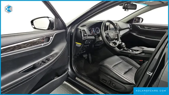 HYUNDAI GRANDEUR 2.2 DIESEL PREMIUM