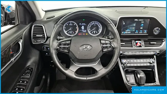 HYUNDAI GRANDEUR 2.2 DIESEL PREMIUM