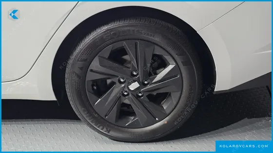 HYUNDAI ELANTRA (AVANTE) SMART