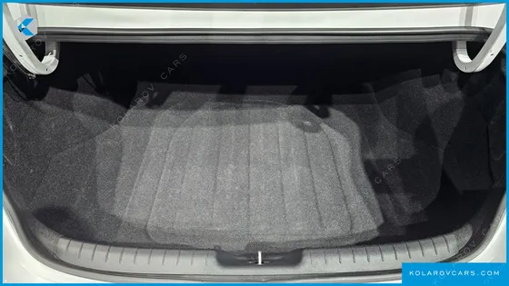 HYUNDAI ELANTRA (AVANTE) SMART