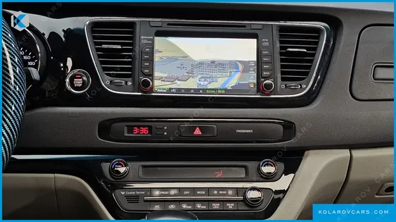 KIA CARNIVAL 9-SEATER PRESTIGE