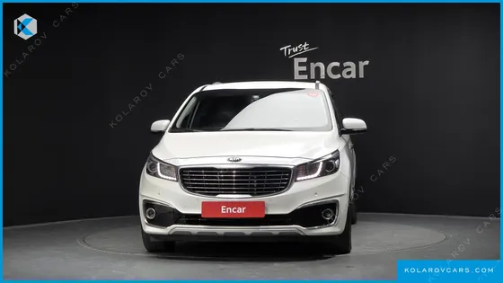 KIA CARNIVAL 7-SEATER LIMOUSINE