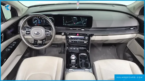 KIA CARNIVAL DIESEL 9-SEATER SIGNATURE