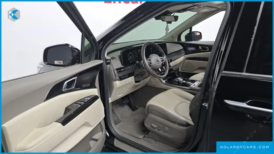 KIA CARNIVAL DIESEL 9-SEATER SIGNATURE