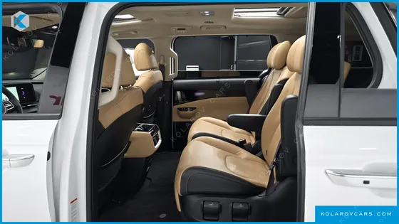 KIA CARNIVAL DIESEL 7-SEATER SIGNATURE
