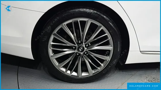 HYUNDAI GRANDEUR 3.0 EXCLUSIVE
