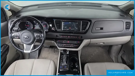 KIA CARNIVAL 7-SEATER LIMOUSINE