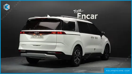 KIA CARNIVAL DIESEL 9-SEATER PRESTIGE