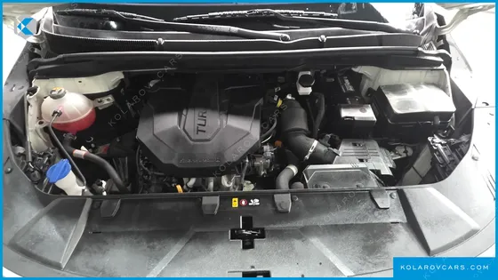 KIA CARNIVAL DIESEL 9-SEATER PRESTIGE
