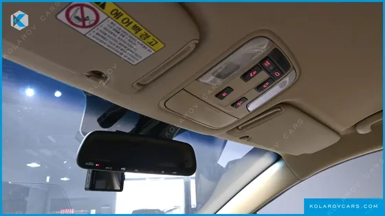 KIA CARNIVAL 9-SEATER NOBLESSE