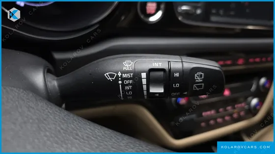 KIA CARNIVAL 9-SEATER NOBLESSE