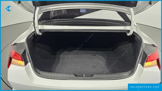 HYUNDAI ELANTRA (AVANTE) SMART