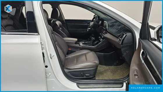 HYUNDAI GRANDEUR 3.0 LPI MODERN (RENTAL CAR)