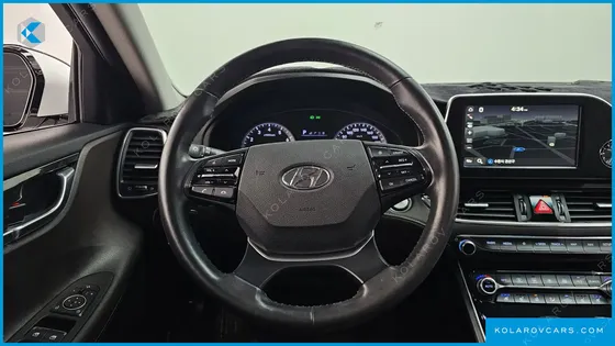HYUNDAI GRANDEUR 3.0 LPI MODERN (RENTAL CAR)
