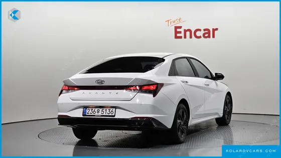 HYUNDAI ELANTRA (AVANTE) SMART