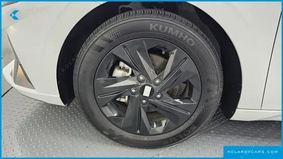 HYUNDAI ELANTRA (AVANTE) SMART