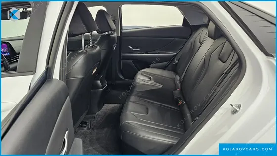HYUNDAI ELANTRA (AVANTE) SMART
