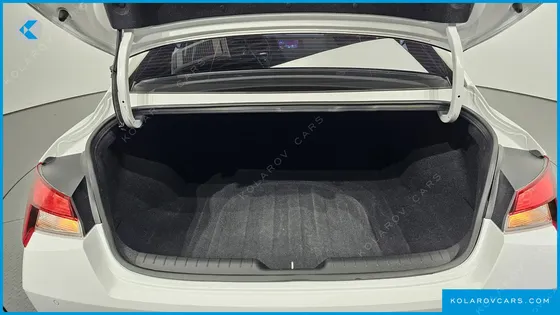 HYUNDAI ELANTRA (AVANTE) SMART