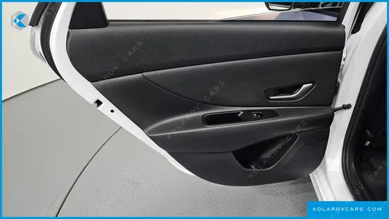 HYUNDAI ELANTRA (AVANTE) SMART