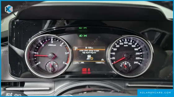 KIA CARNIVAL DIESEL 9-SEATER NOBLESSE