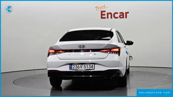 HYUNDAI ELANTRA (AVANTE) SMART