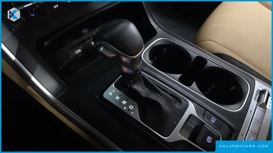 KIA CARNIVAL DIESEL 9-SEATER PRESTIGE