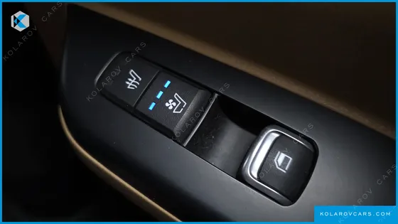 KIA CARNIVAL DIESEL 9-SEATER PRESTIGE