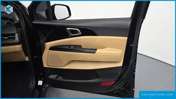 KIA CARNIVAL DIESEL 9-SEATER PRESTIGE