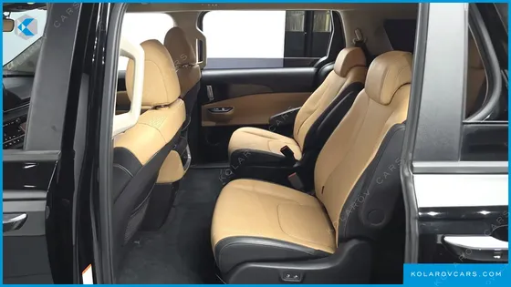 KIA CARNIVAL DIESEL 9-SEATER PRESTIGE